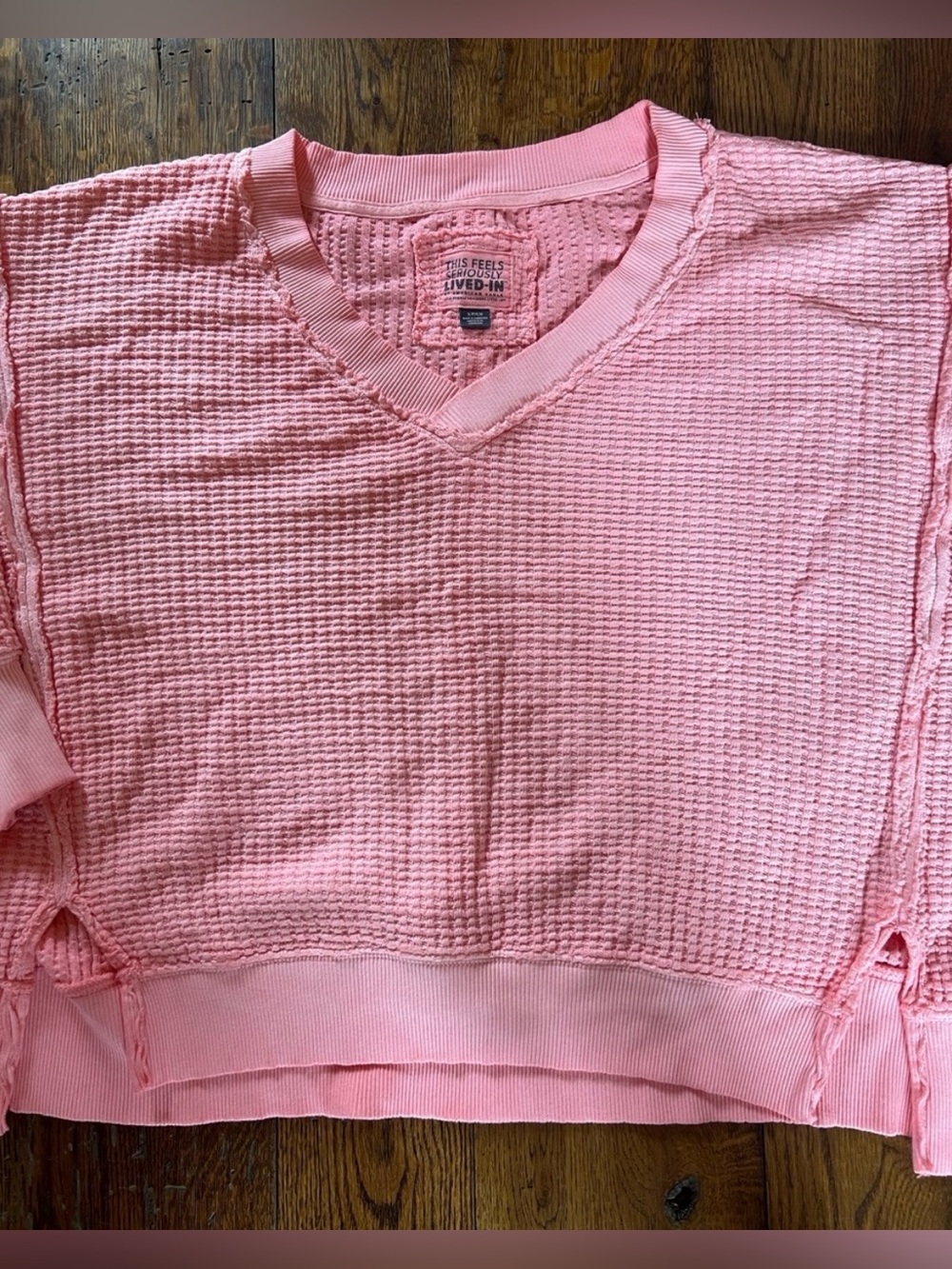 American Eagle Light Pink Waffle Knit V-Neck Cropped Sweatshirt Small